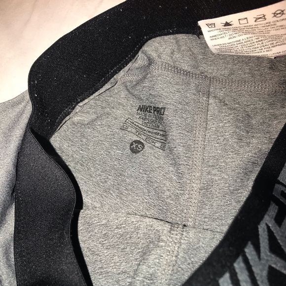 nike pros - Picture 2 of 2